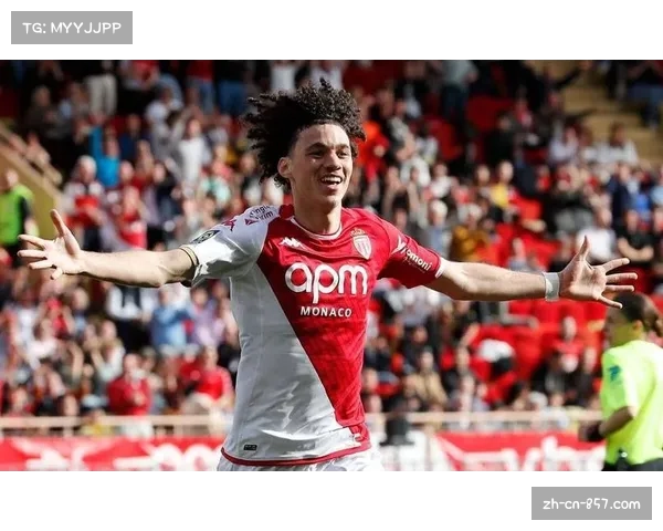 朗斯前锋韦斯利·赛义德头球双响，成本赛季首位对摩纳哥梅开二度球员