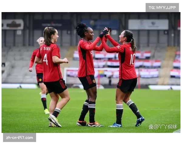 巴黎圣日耳曼女足近期状态 欧女杯客场挑战曼联